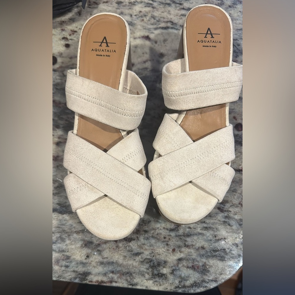⭐️Ivory Criss Cross Block heel Platform Sandals